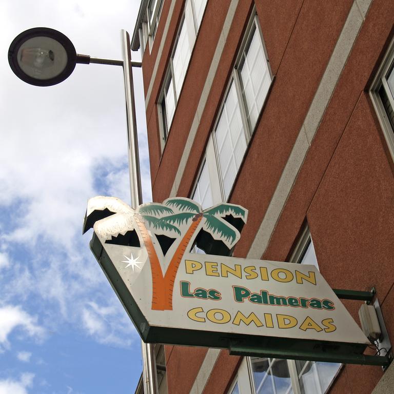 Pension Las Palmeras Lalín Εξωτερικό φωτογραφία